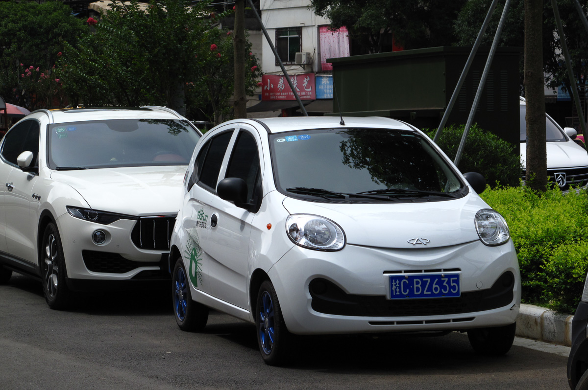 Place: Yangshuo County, Guilin, Guangxi Zhuang Autonomous Region
Chinese name: 奇瑞eQ (qíruì eQ)
Year of launch: 2014 (QQ: 2013)
Chery Automob