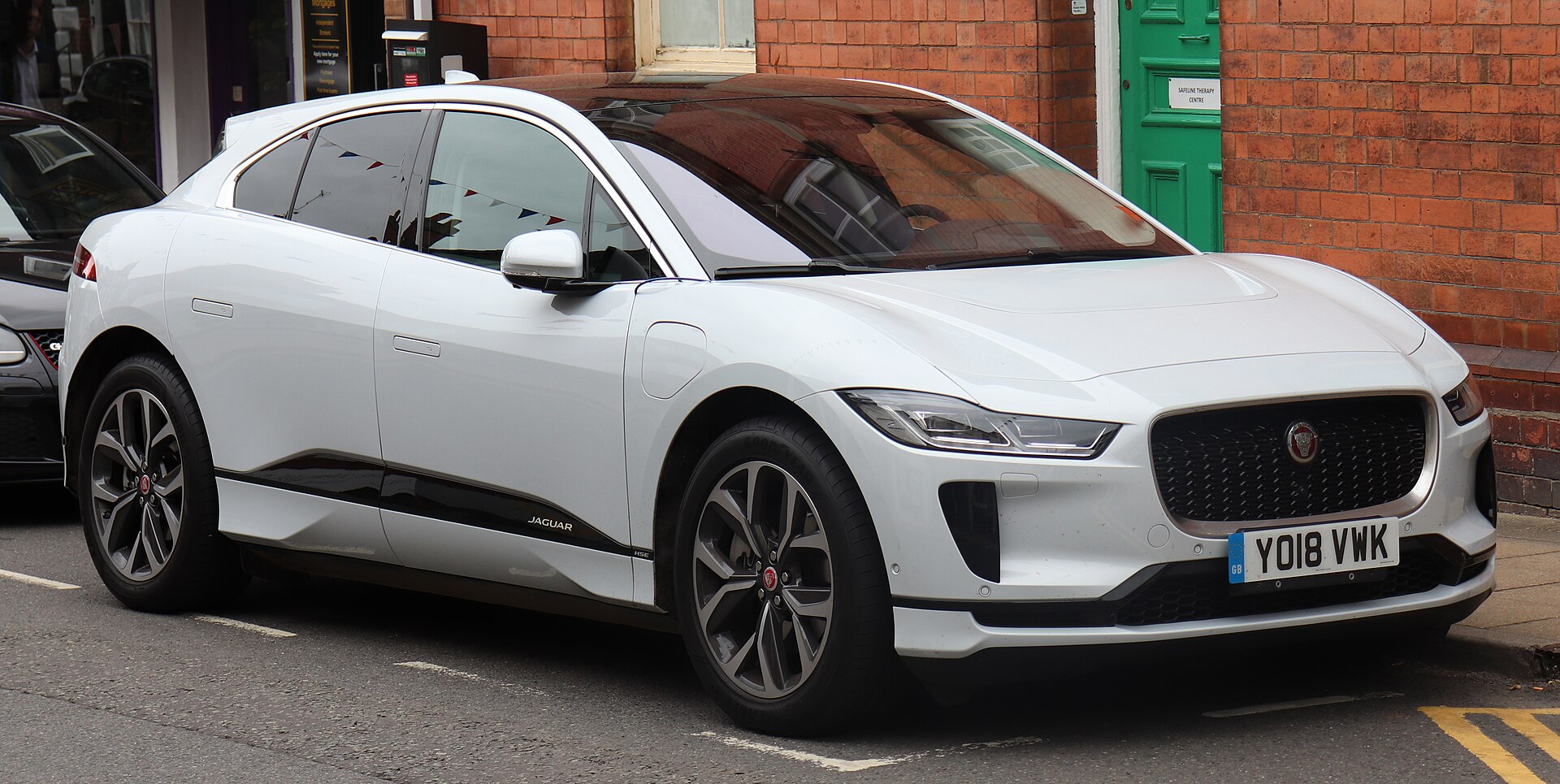 2018 Jaguar I-Pace EV400 AWD Front Taken in Warwick